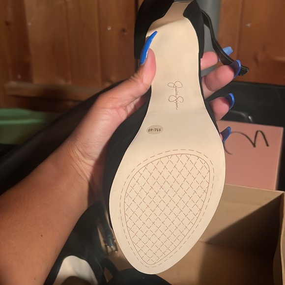 Jessica Simpson heels worn once can’t even tell - Picture 3 of 4